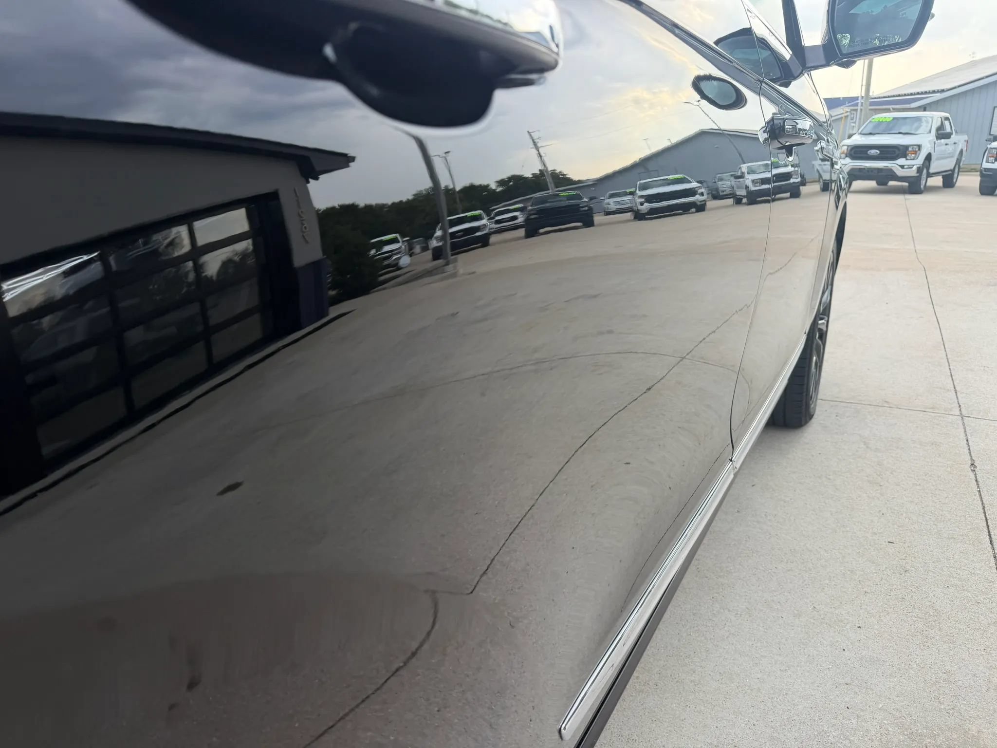 Used 2018 Lincoln Navigator Select w/ Technology Package AWD/4WD image 55