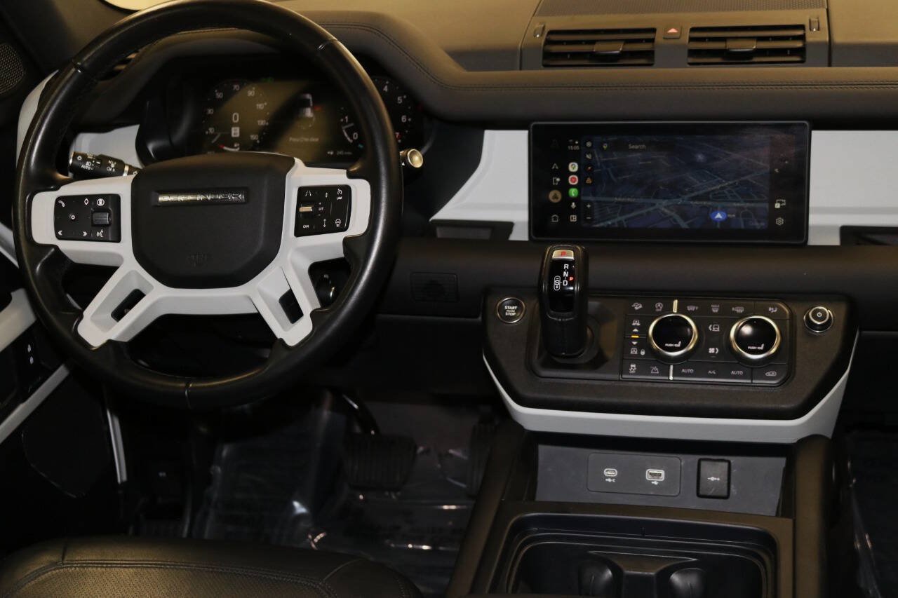 Used 2024 Land Rover Defender 110 S AWD/4WD image 21