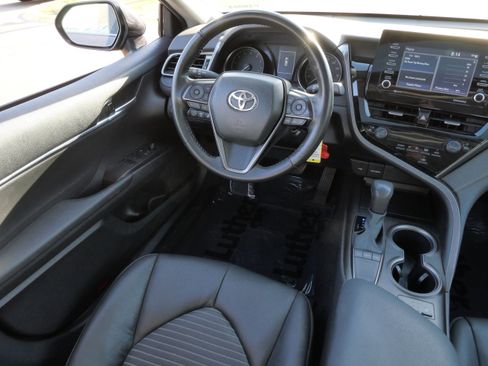 Certified 2024 Toyota Camry SE w/ Cold Weather Package FWD image 10