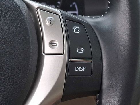 Used 2013 Lexus ES 300h image 19