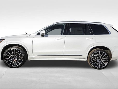 New 2026 Volvo XC90 B6 Plus w/ Protection Package Premier AWD/4WD image 8