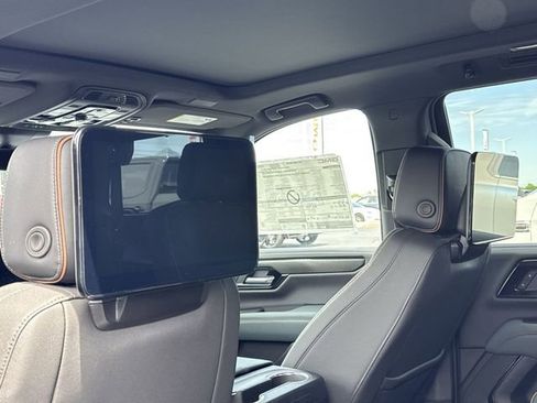New 2026 GMC Yukon AT4 w/ AT4 Premium Plus Package AWD/4WD image 27