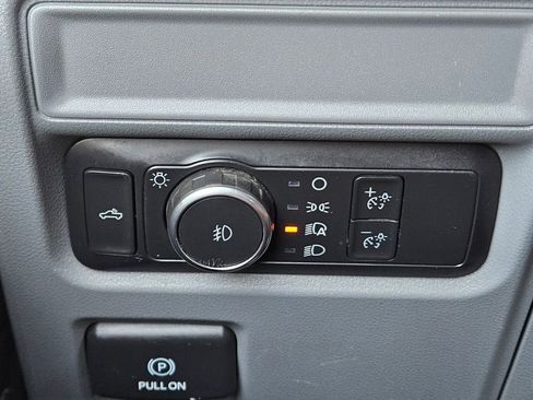 Used 2022 Ford F150 XLT image 22