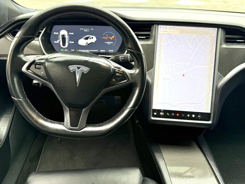 Used 2018 Tesla Model S 75D AWD/4WD image 9
