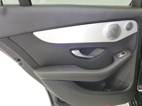 Used 2021 Mercedes-Benz C 300 Sedan image 15