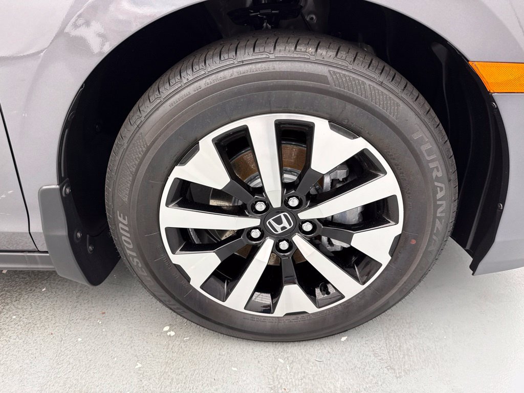 New 2026 Honda Odyssey EX-L image 13