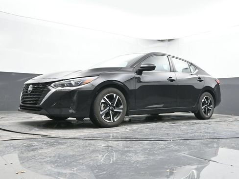 Used 2024 Nissan Sentra SV FWD image 49