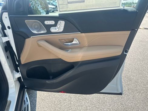 New 2026 Mercedes-Benz GLS 450 4MATIC image 15