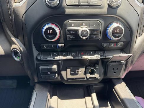 Used 2019 GMC Sierra 1500 AT4 w/ AT4 Preferred Package AWD/4WD image 22