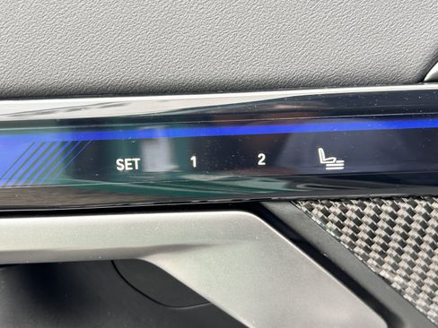 Used 2026 BMW M5 w/ Carbon Package AWD/4WD image 19