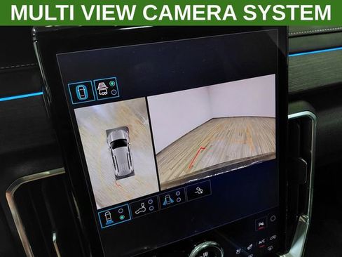 Used 2025 GMC Acadia Denali w/ LPO, Floor Liner Package AWD/4WD image 8