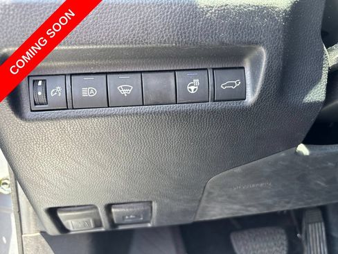 Used 2022 Toyota RAV4 XLE w/ Convenience Package AWD/4WD image 22