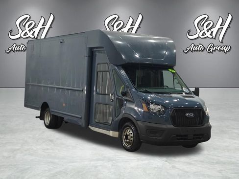 Used 2021 Ford Transit 350 DRW RWD image 2