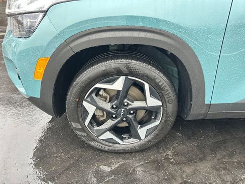 Used 2024 Kia Seltos EX image 30