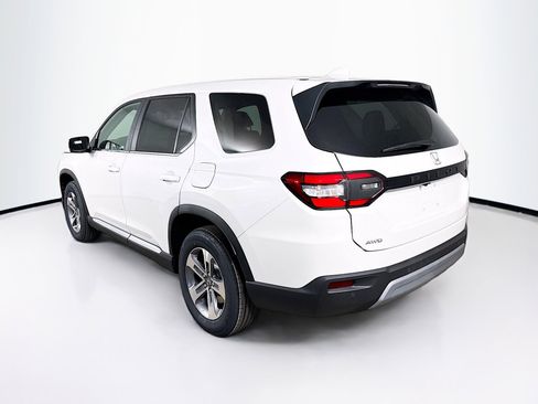 New 2025 Honda Pilot EX-L image 30