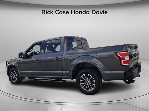 Used 2018 Ford F150 XLT w/ Equipment Group 302A Luxury image 7