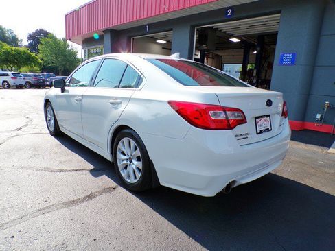 Used 2016 Subaru Legacy 2.5i Premium AWD/4WD image 7