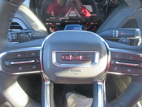 New 2026 GMC Yukon Elevation w/ Elevation Premium Package image 18