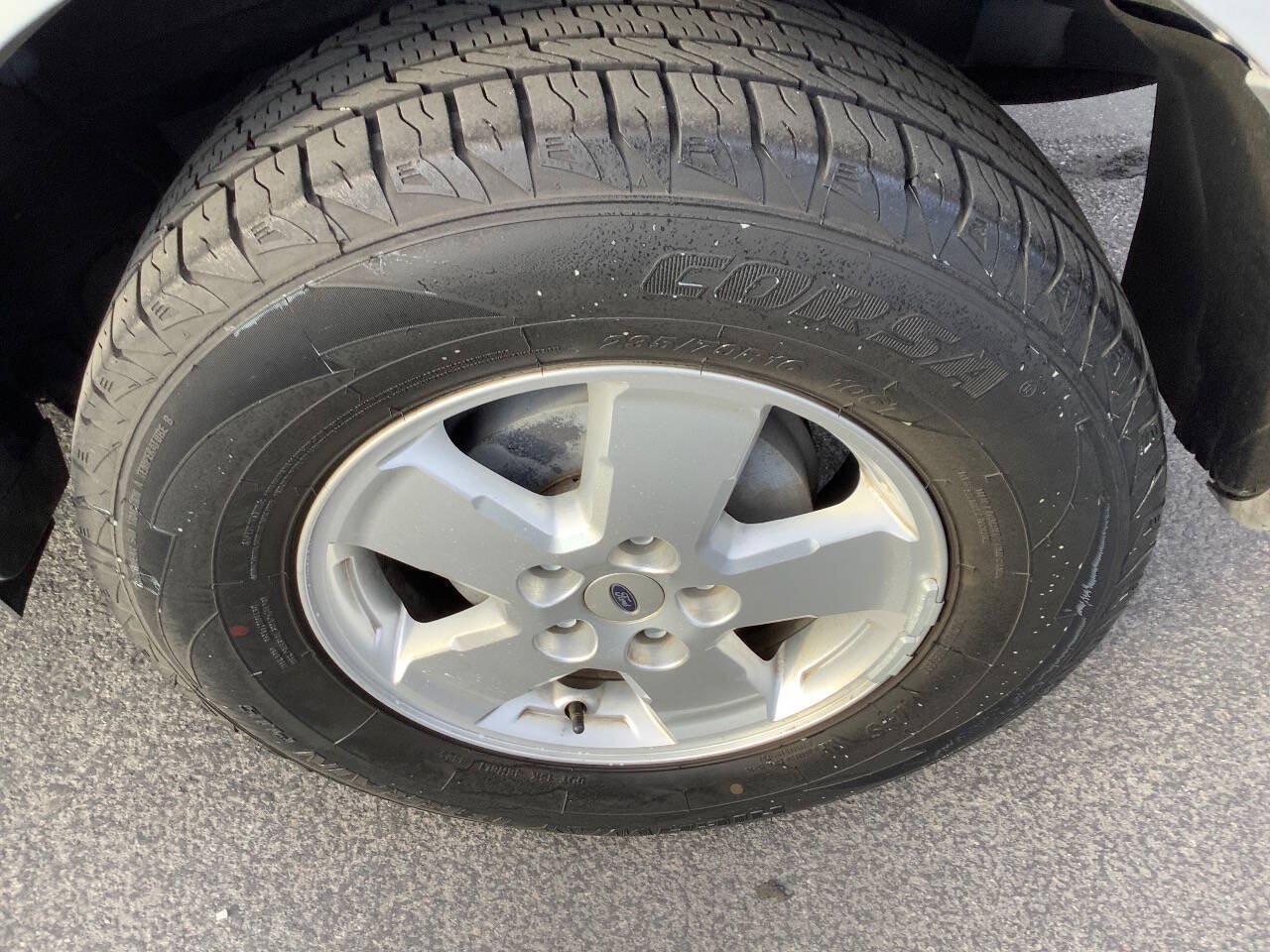 Used 2012 Ford Escape XLT FWD image 19