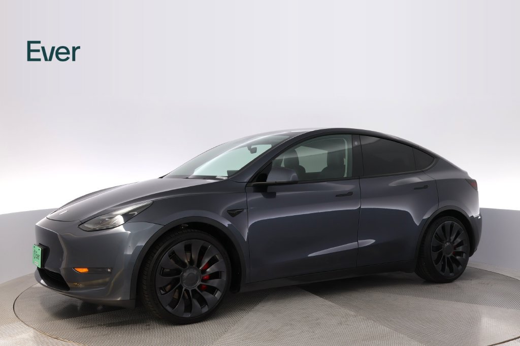 Used 2023 Tesla Model Y Performance AWD/4WD image 18