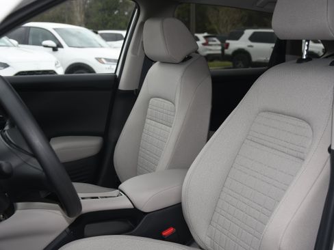New 2026 Honda HR-V LX image 7