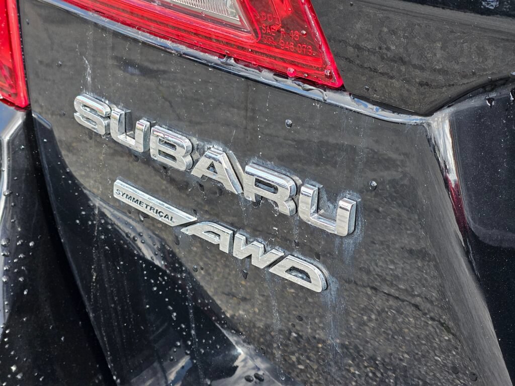 Used 2017 Subaru Outback 2.5i Limited AWD/4WD image 9