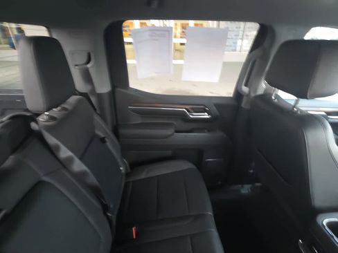 Used 2023 GMC Sierra 1500 SLT w/ SLT Convenience Package image 22