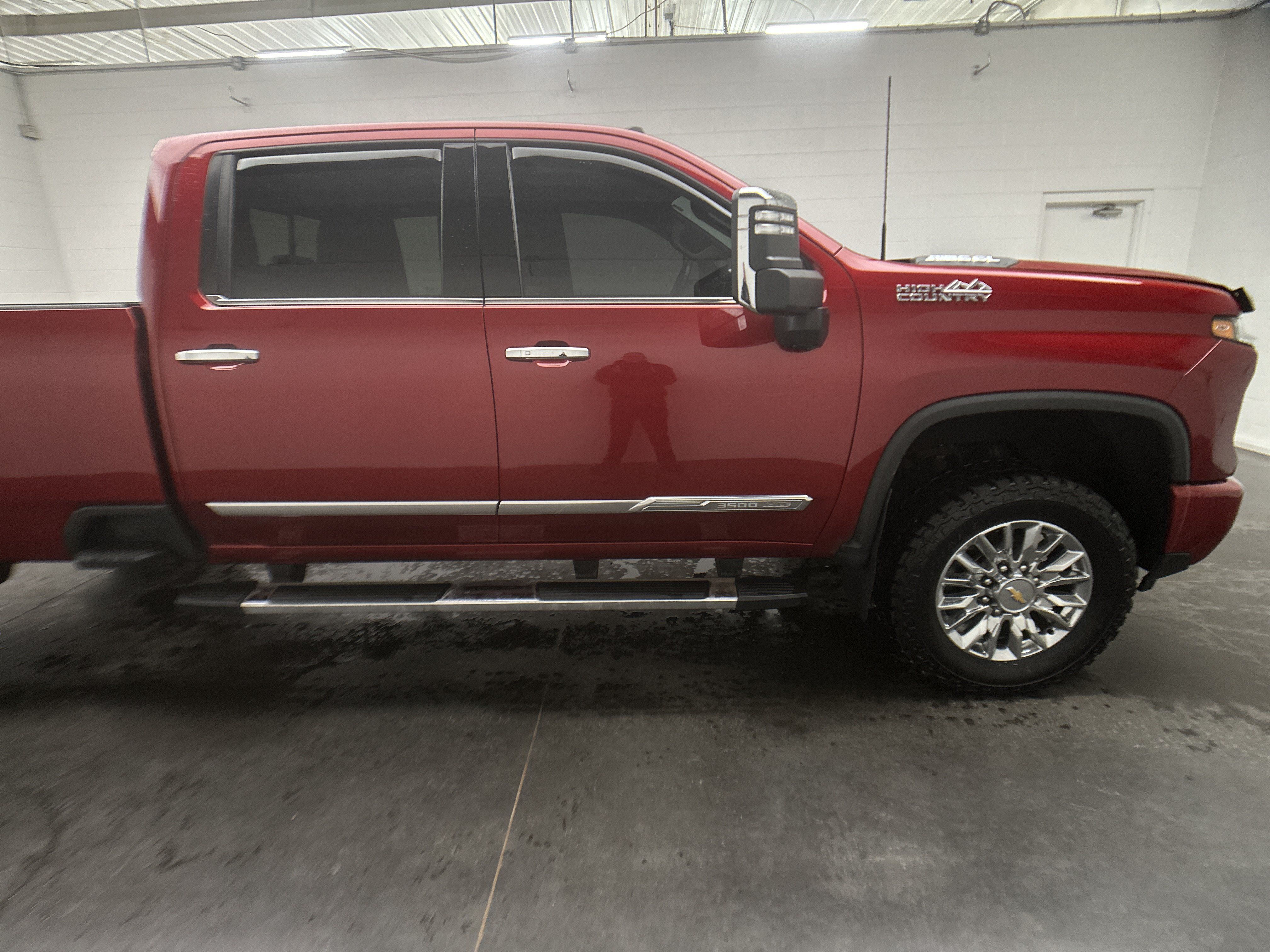 Used 2024 Chevrolet Silverado 3500 High Country w/ High Country Premium Package AWD/4WD image 12