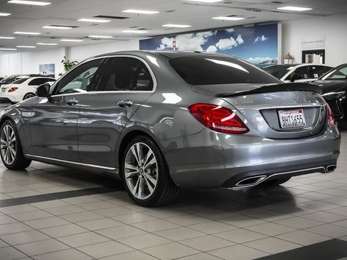 Used 2018 Mercedes-Benz C 300 C 300 image 8