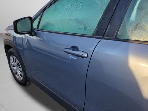 Certified 2024 Toyota Corolla Cross L image 18