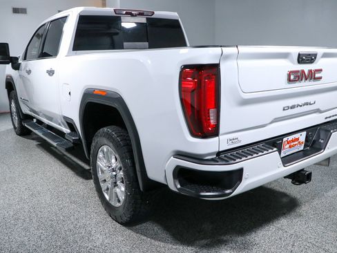 Used 2021 GMC Sierra 2500 Denali w/ Denali Ultimate Package AWD/4WD image 9