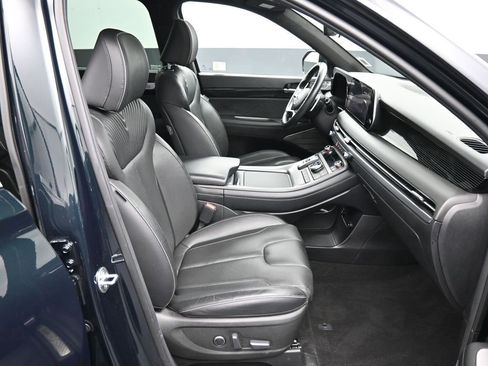 Used 2024 Hyundai Palisade Calligraphy image 27