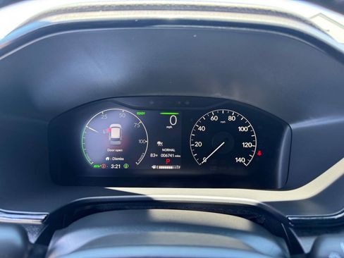 Used 2025 Honda CR-V Sport-L image 23