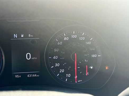 Used 2019 Hyundai Veloster N N w/ Performance Package image 12