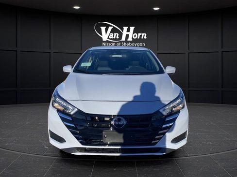 New 2025 Nissan Versa SV w/ Trunk Package image 9