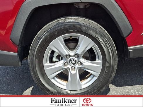Certified 2025 Toyota RAV4 XLE AWD/4WD image 8