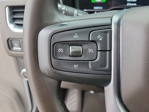 Used 2023 GMC Yukon XL SLT RWD image 21