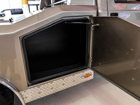 Used 2007 Ford F550 4x4 Crew Cab Super Duty image 52