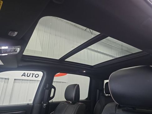 Used 2022 RAM 1500 Limited AWD/4WD image 21