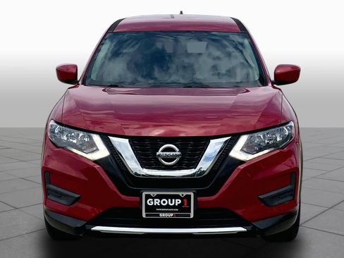 Used 2017 Nissan Rogue S AWD/4WD image 3