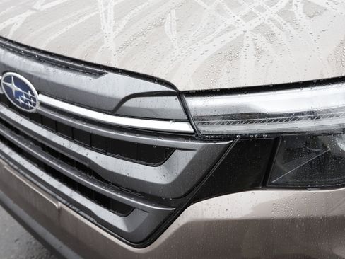 New 2025 Subaru Forester Limited image 9