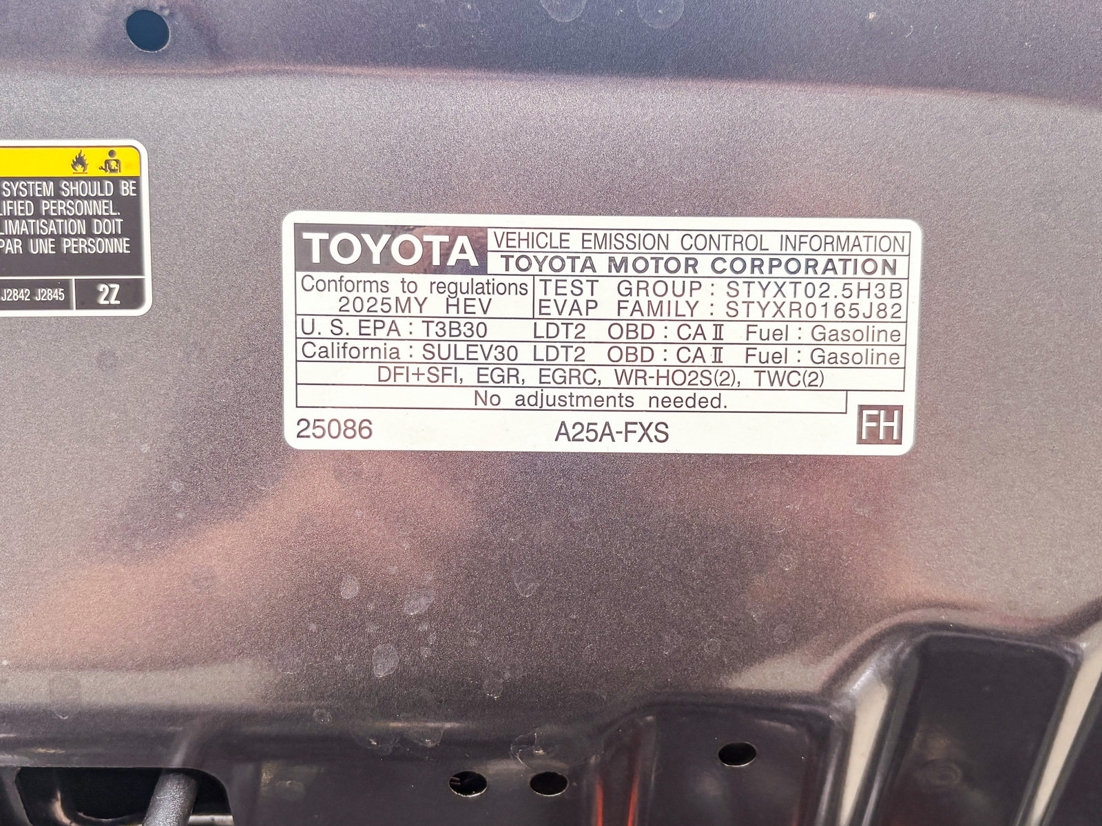 Certified 2025 Toyota RAV4 LE AWD/4WD image 26