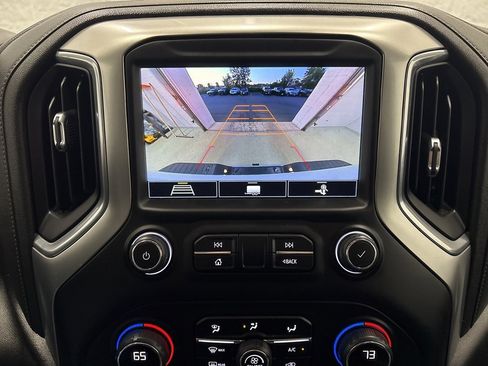 Used 2020 Chevrolet Silverado 2500 LTZ image 38