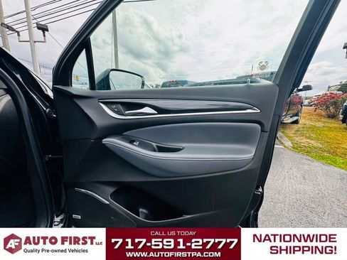 Used 2021 Buick Enclave Essence image 30