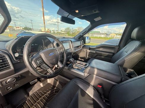 Used 2018 Ford F150 XLT w/ Equipment Group 302A Luxury image 14