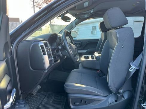 Used 2018 Chevrolet Silverado 1500 LT w/ All Star Edition image 13