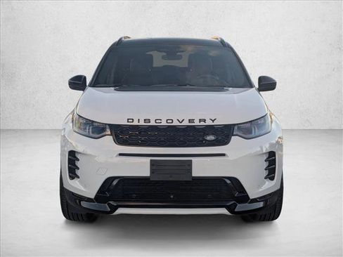 Used 2024 Land Rover Discovery Sport Dynamic SE image 2