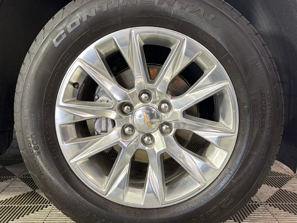 Certified 2025 Chevrolet Suburban Premier RWD image 41