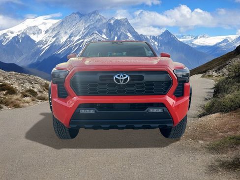 Certified 2024 Toyota Tacoma TRD Off-Road image 8