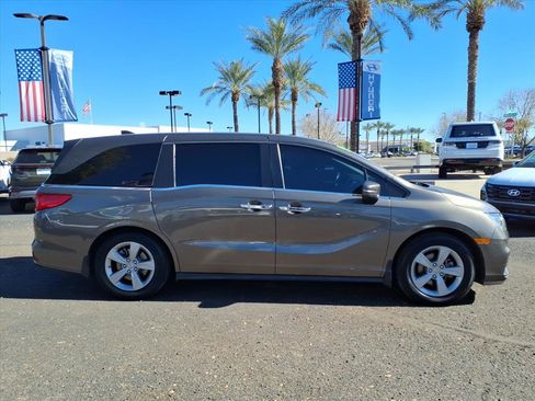 Used 2018 Honda Odyssey EX-L image 4